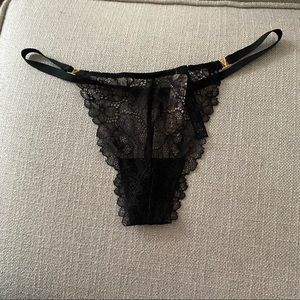 Victoria’s Secret Very Sexy Black Thong